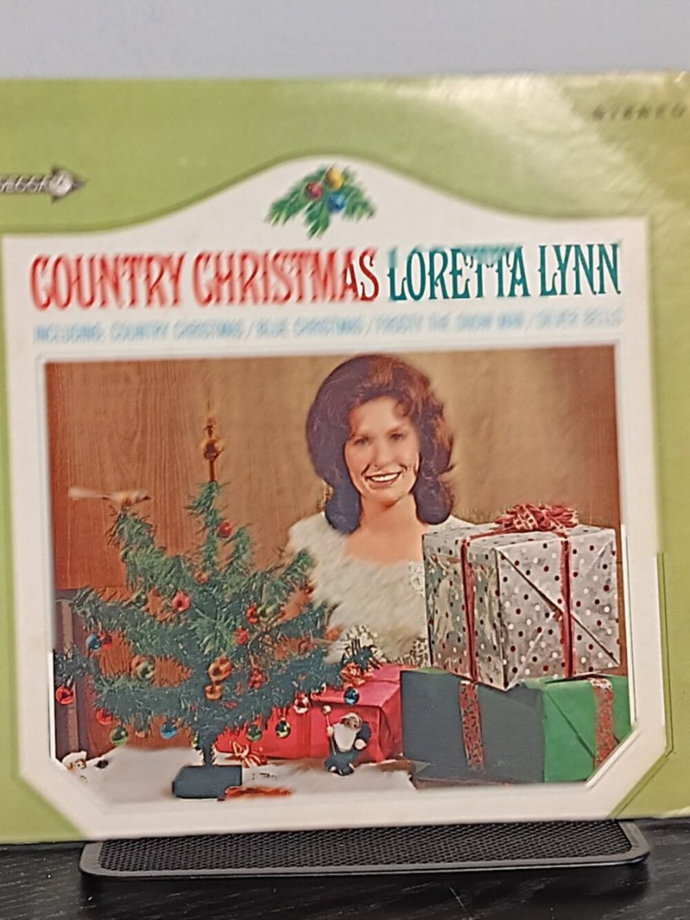 Loretta Lynn - Country Christmas - Circa 1967